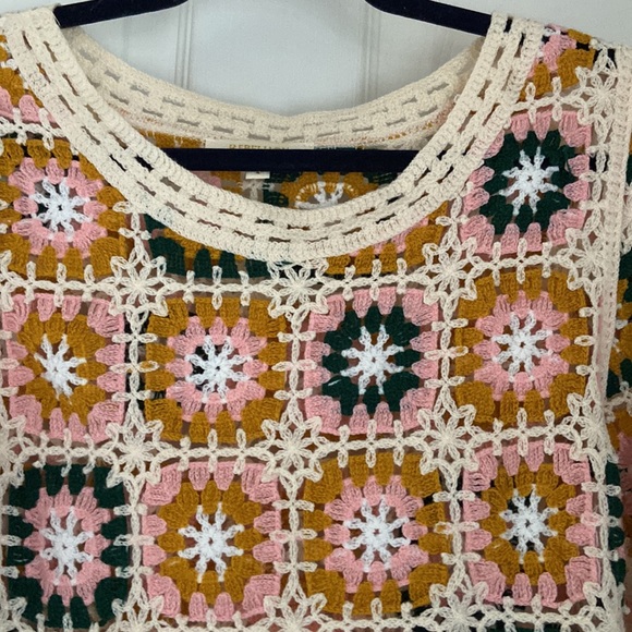Granny square top - Picture 2 of 4